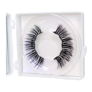 She's Single 2.0 | Invisible Magnetic Band | Designer Lash Compact